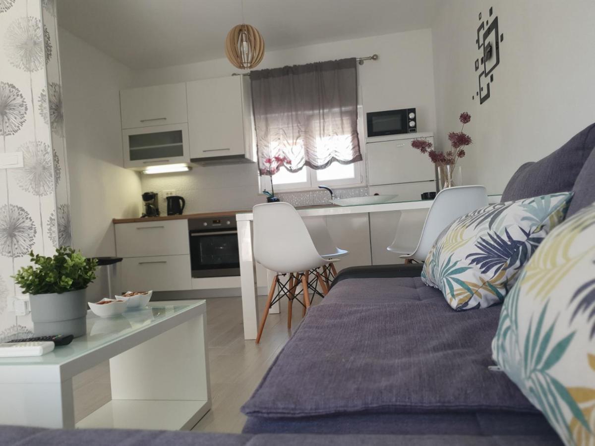 שיבניק Apartment Tonka מראה חיצוני תמונה