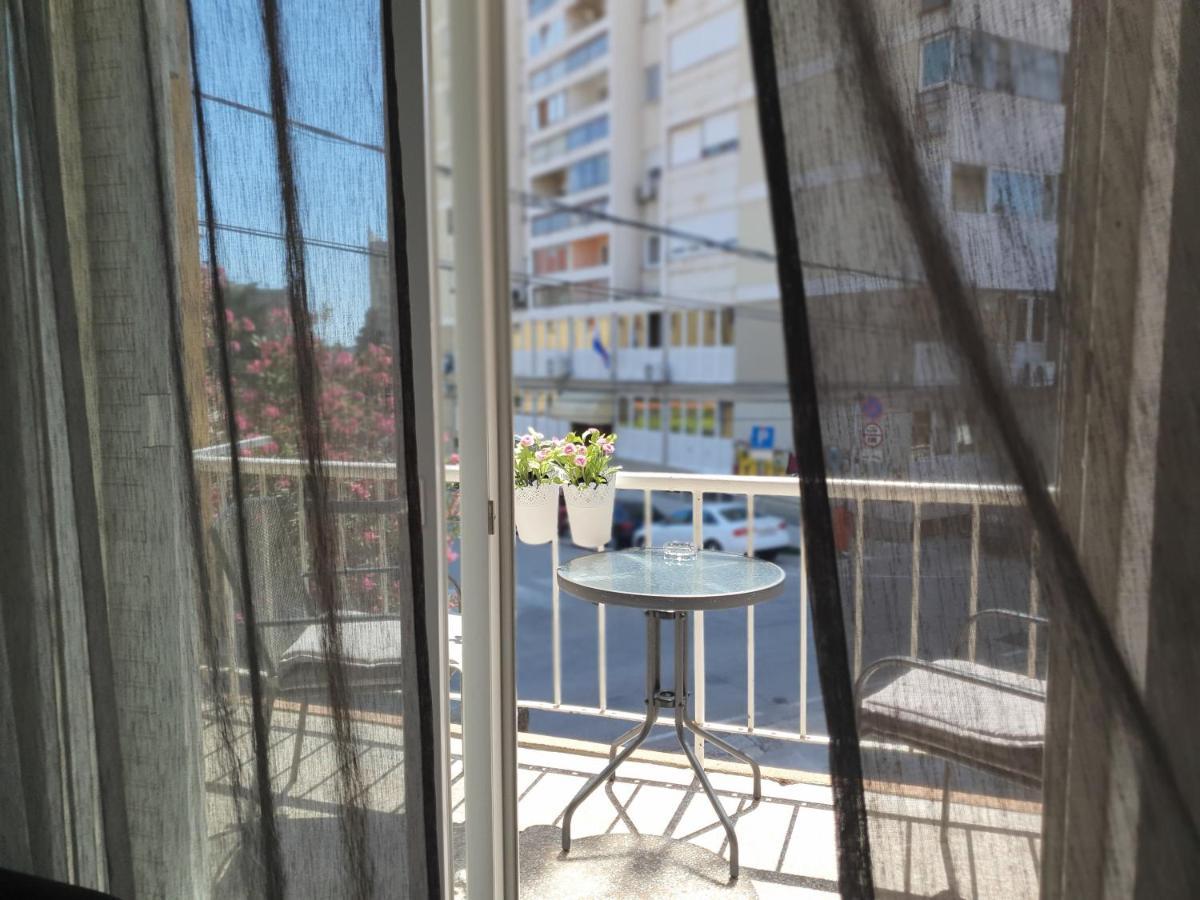 שיבניק Apartment Tonka מראה חיצוני תמונה