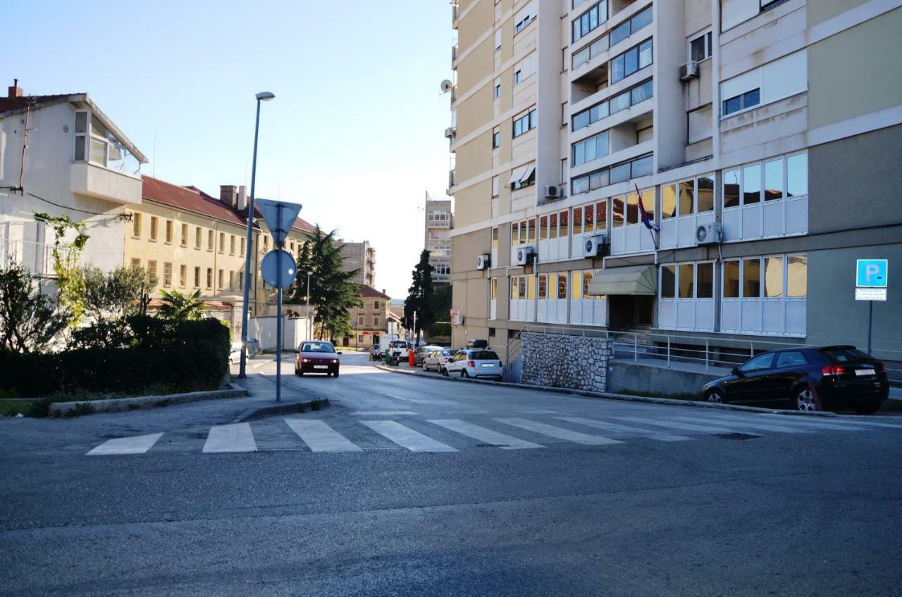 שיבניק Apartment Tonka מראה חיצוני תמונה